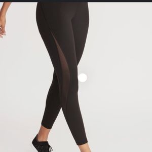 LULULEMON LEGGINGS WITH MESH ON SIDES